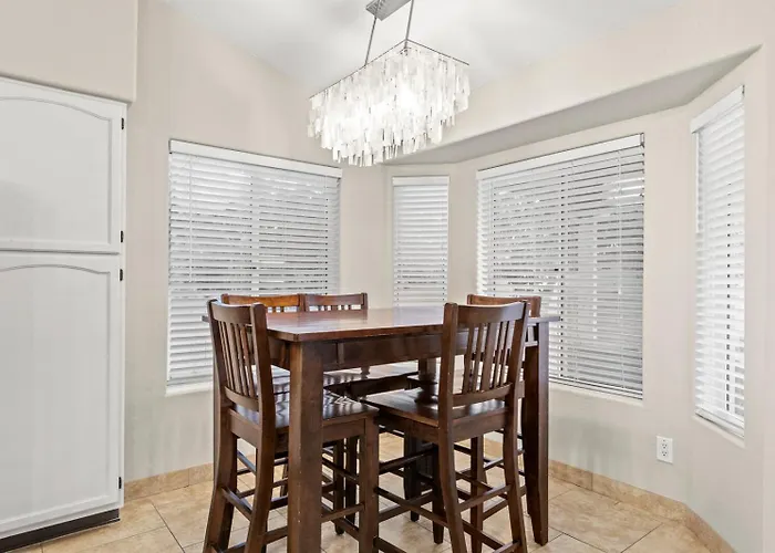 Upgraded 4br With Pool & Near Golf *