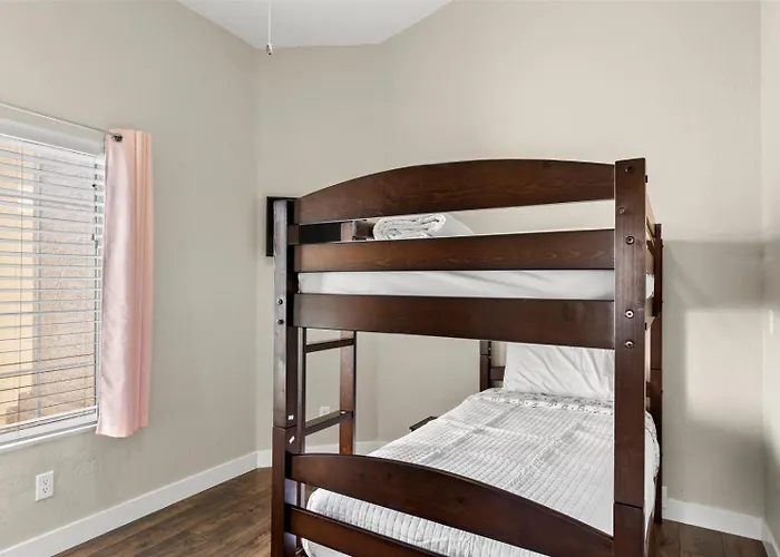 Ferienhaus Upgraded 4br With Pool & Near Golf