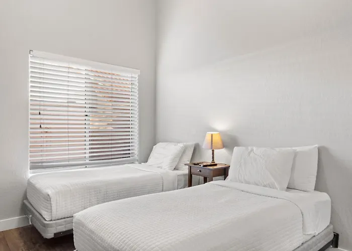 Ferienhaus Upgraded 4br With Pool & Near Golf *