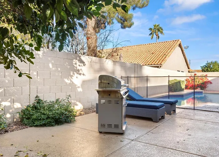 Upgraded 4br With Pool & Near Golf Ferienhaus